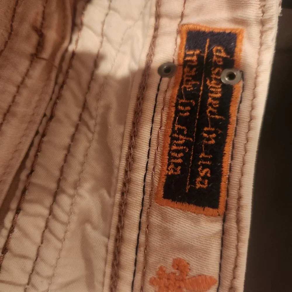 Rock Republic Tan Jeans - Picture 2 of 6